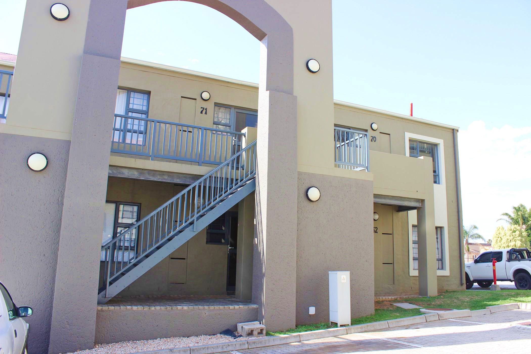 House for sale in Winterhoek Park - 1UK1736257