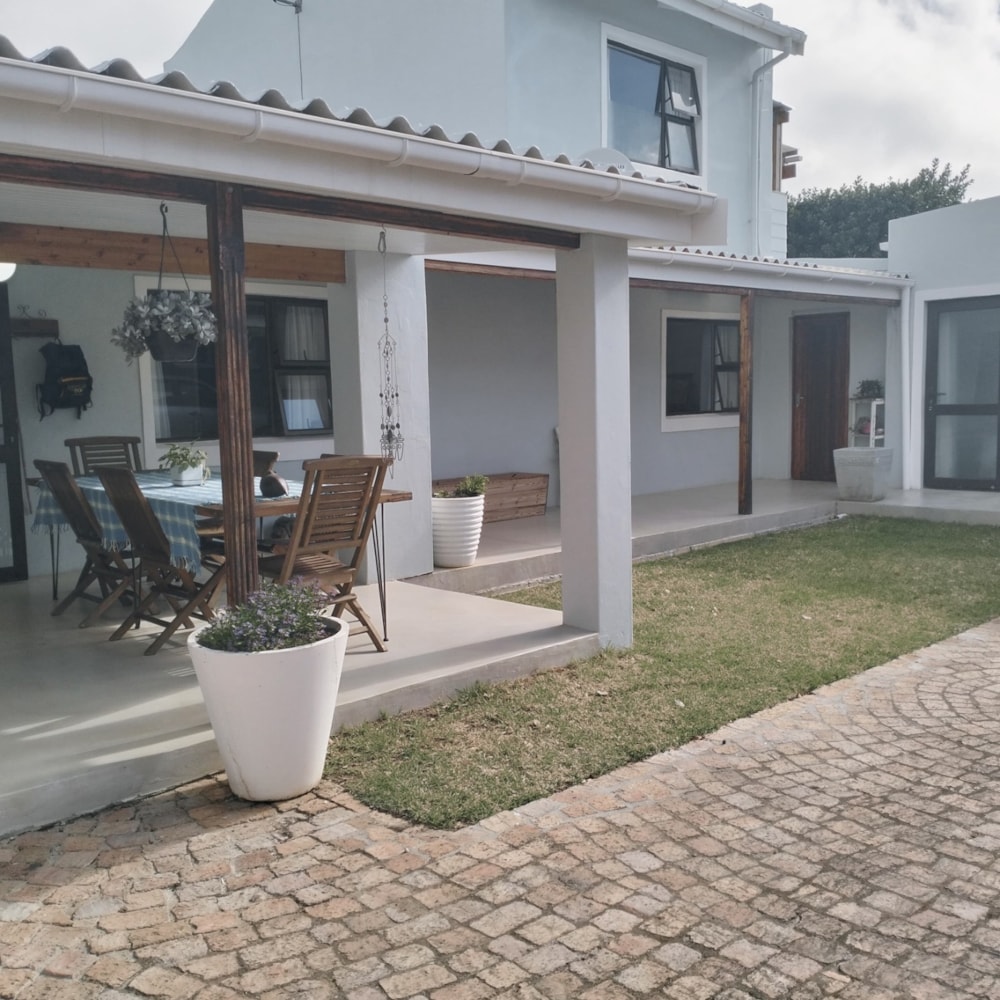 House for sale in Pringle Bay - KN1744591
