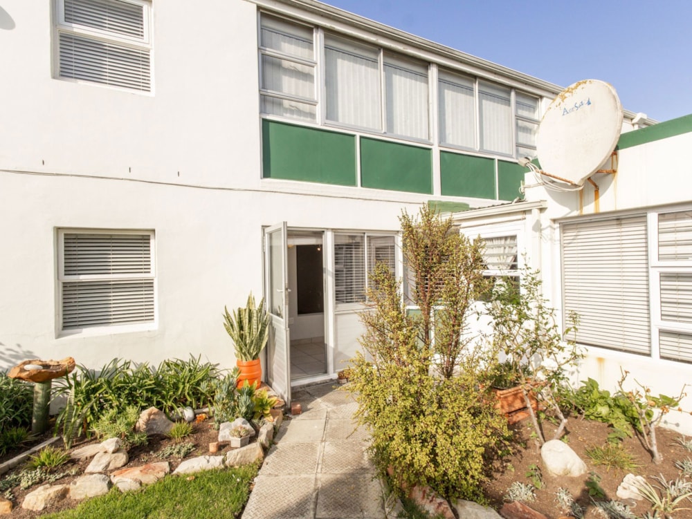 Apartment for sale in Westcliff, Hermanus - HF1743830