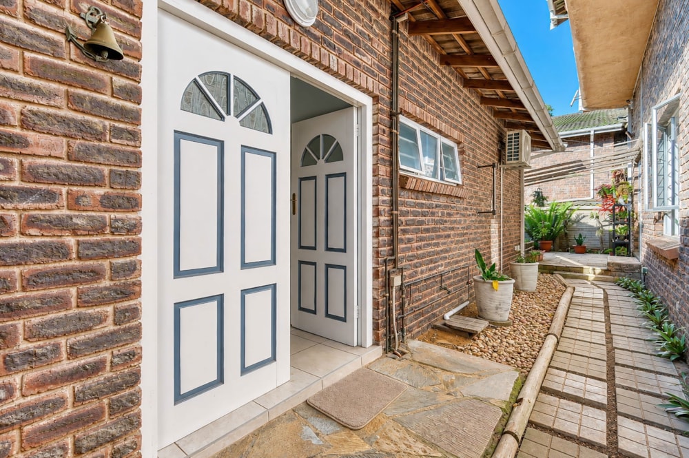 House for sale in Amanzimtoti - 1WB1742313