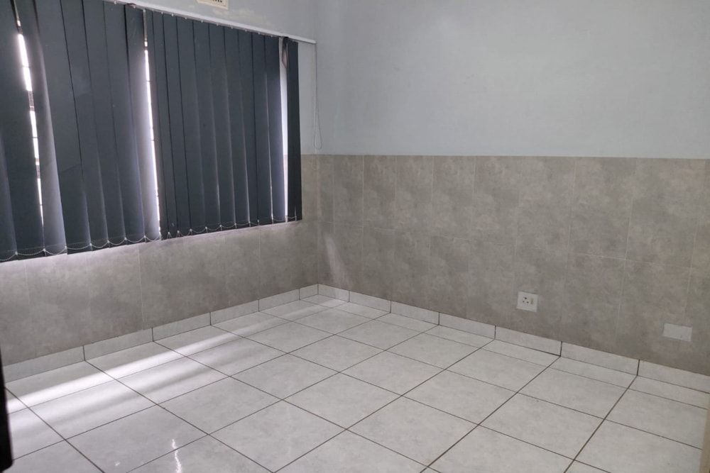 Apartment let in Amanzimtoti - 1WB1743649