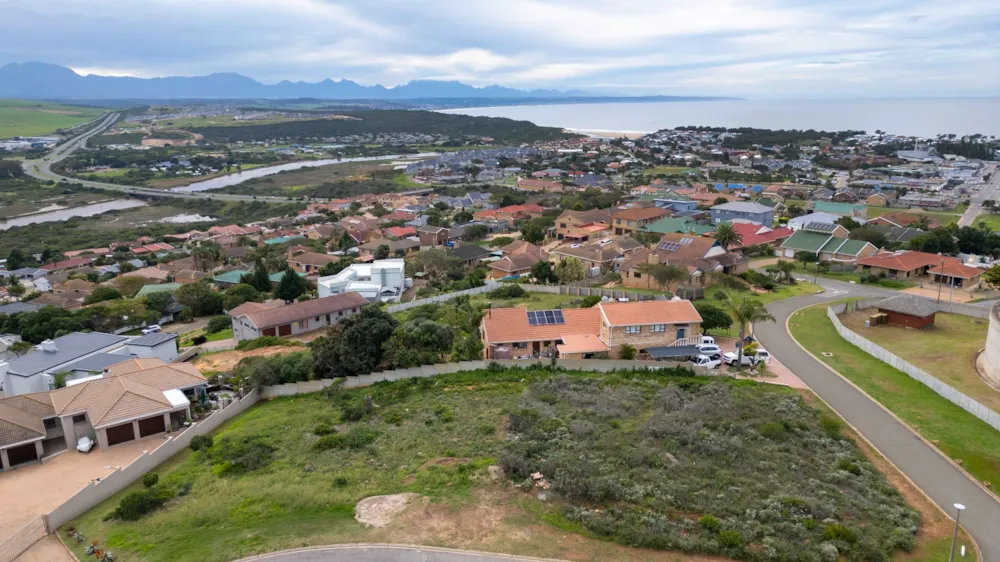 Vacant land for sale in Hartenbos Heuwels - 1MB1742478