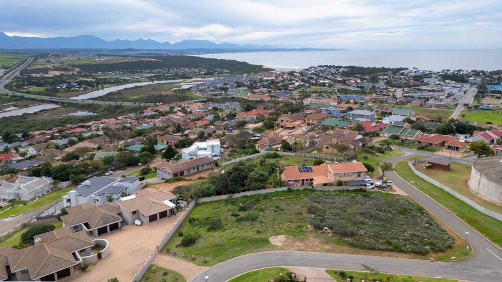 Vacant land for sale in Hartenbos Heuwels - 1MB1742478