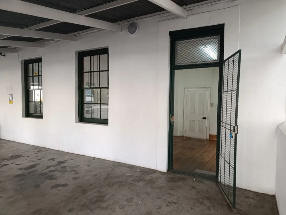 Commercial business to rent in Graaff-Reinet - 1KK1744330 Commercial business to rent in Graaff-Reinet - 1KK1744330