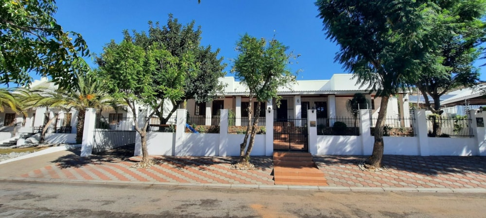 House to rent in Springbok - 1NA1742734