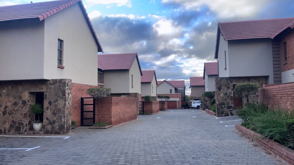 Townhouse for sale in Wild Olive Estate - 1BX1709012