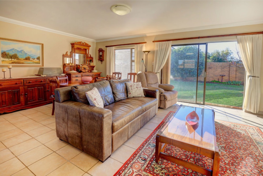House for sale in Mossel Bay - 1MB1742119