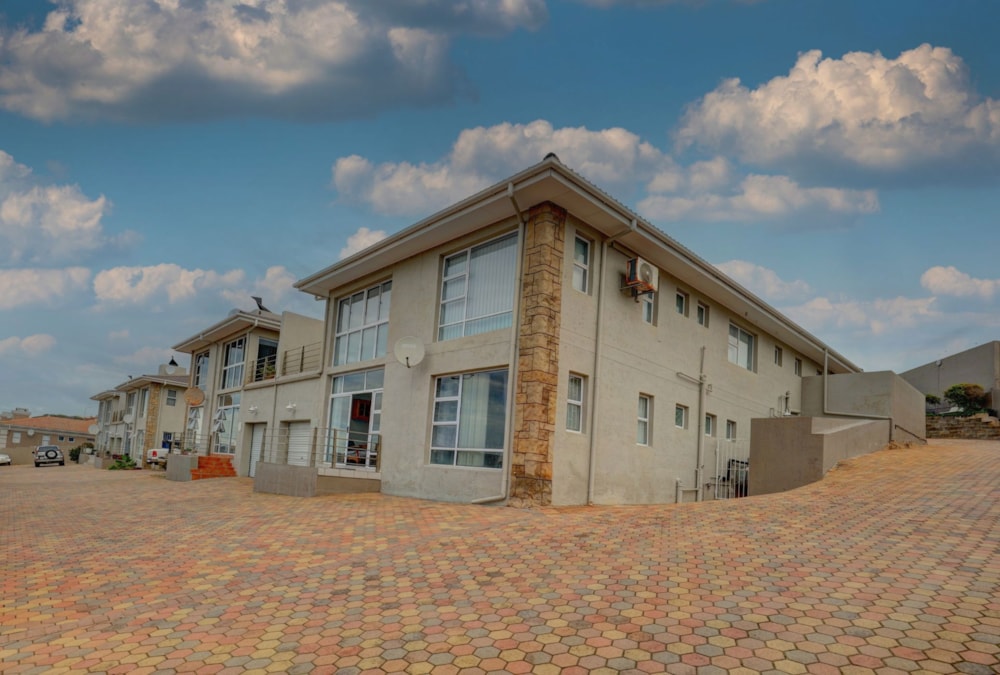 Townhouse for sale in Hartenbos Heuwels - 1MB1742556 Townhouse for sale in Hartenbos Heuwels - 1MB1742556