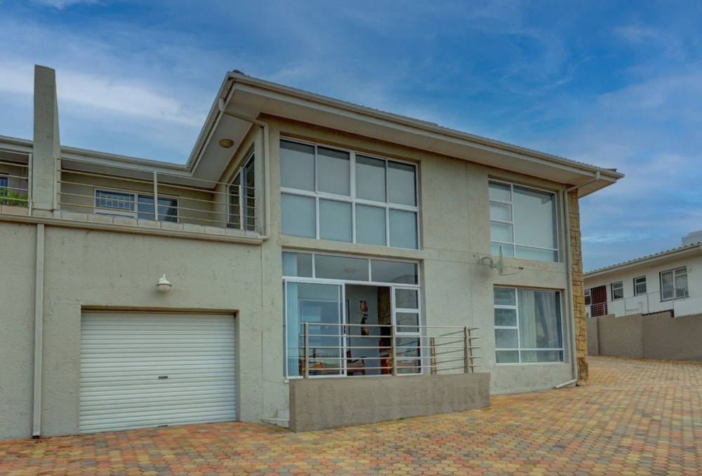 Townhouse for sale in Hartenbos Heuwels - 1MB1742556 Townhouse for sale in Hartenbos Heuwels - 1MB1742556