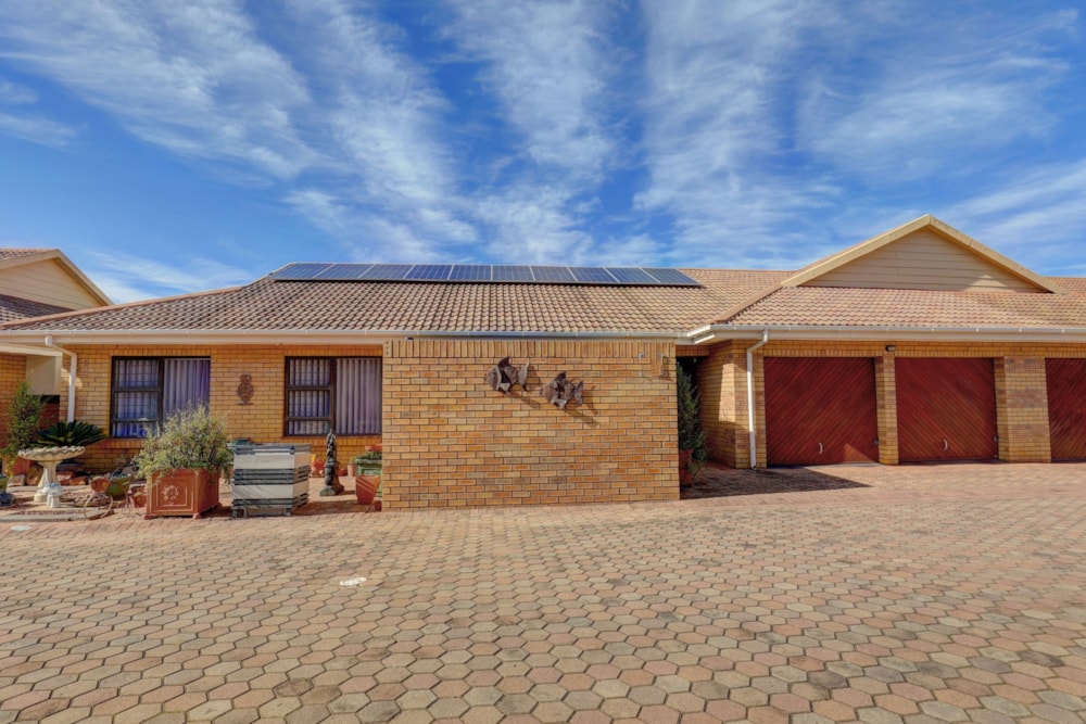 House for sale in Hartenbos - 1MB1743112 House for sale in Hartenbos - 1MB1743112