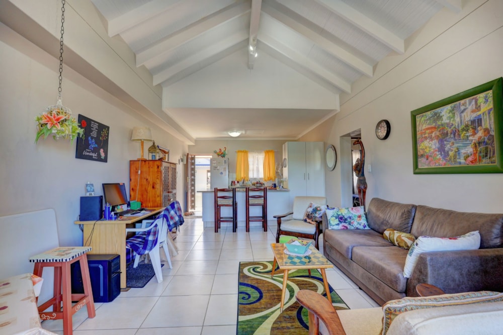Apartment for sale in Hartenbos - 1MB1741496