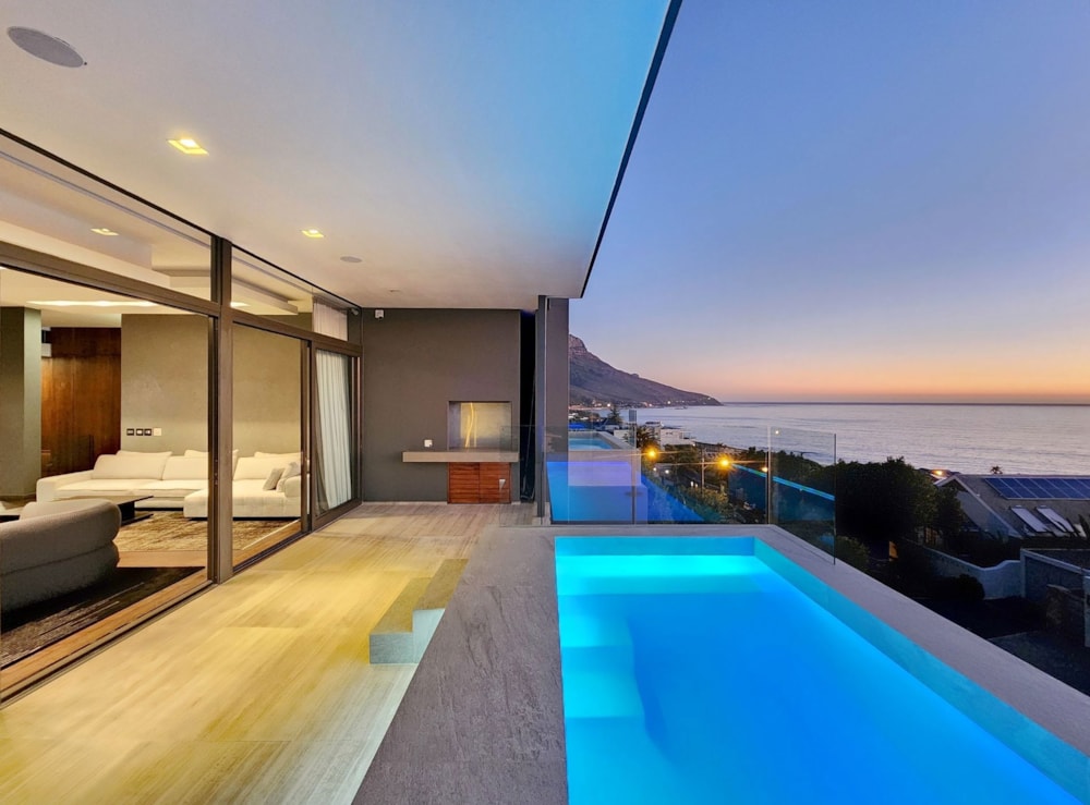 Townhouse for sale in Camps Bay - AS1742031