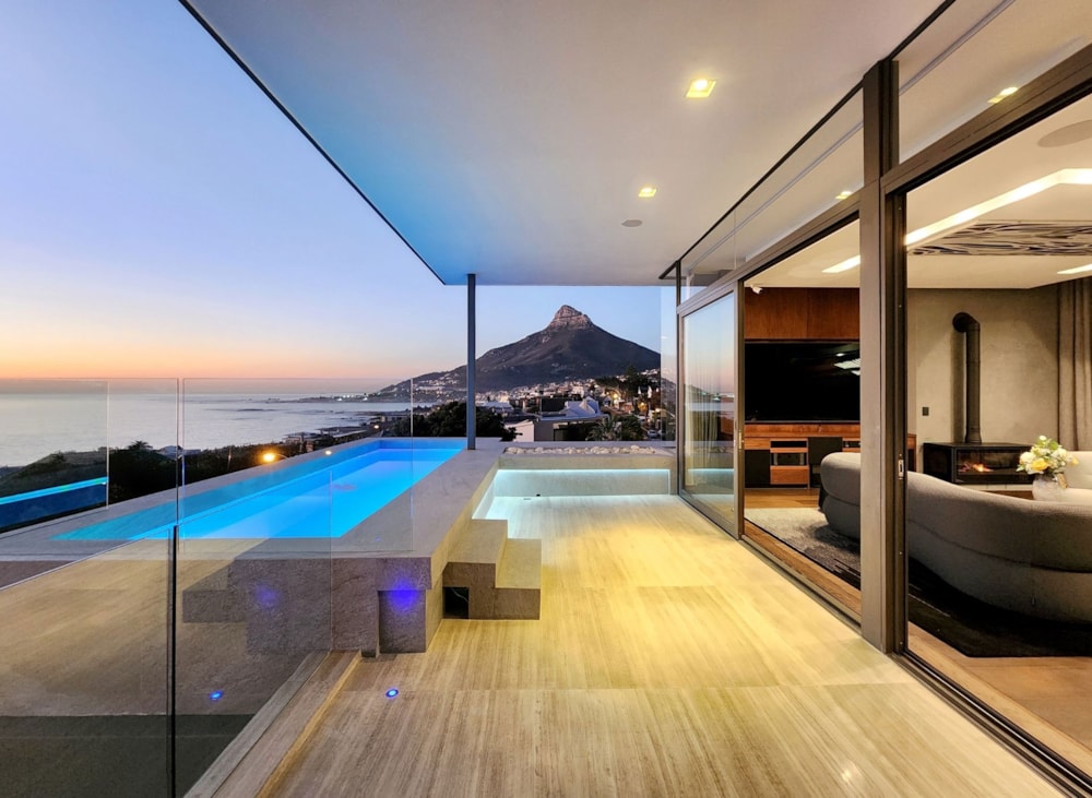 Townhouse for sale in Camps Bay - AS1742031