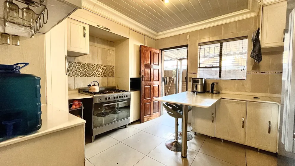 House for sale in Bendor Park - 1PS1744716