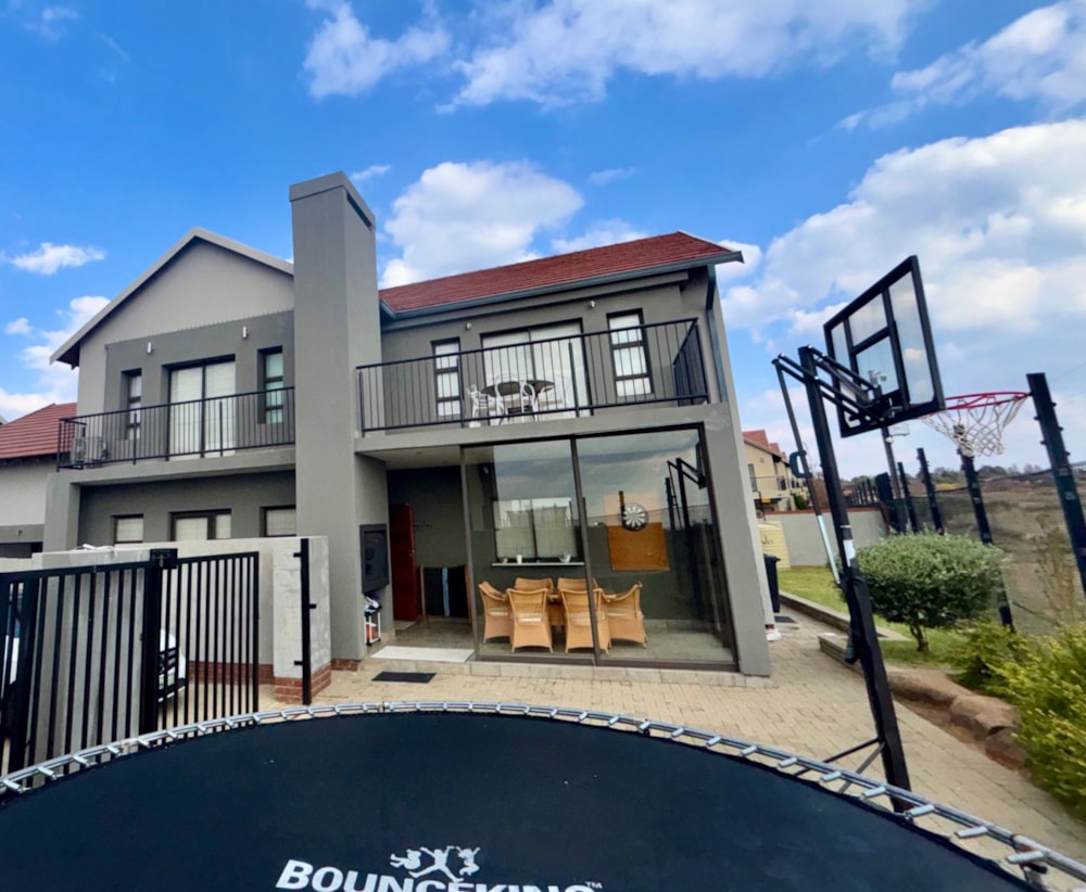 Townhouse for sale in Wild Olive Estate - 1BX1707096