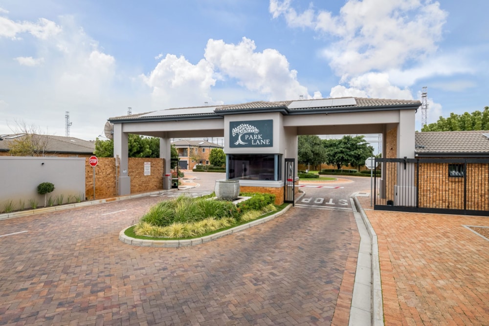 Security complex home to rent in Sonkring - 1BC1740681 Security complex home to rent in Sonkring - 1BC1740681