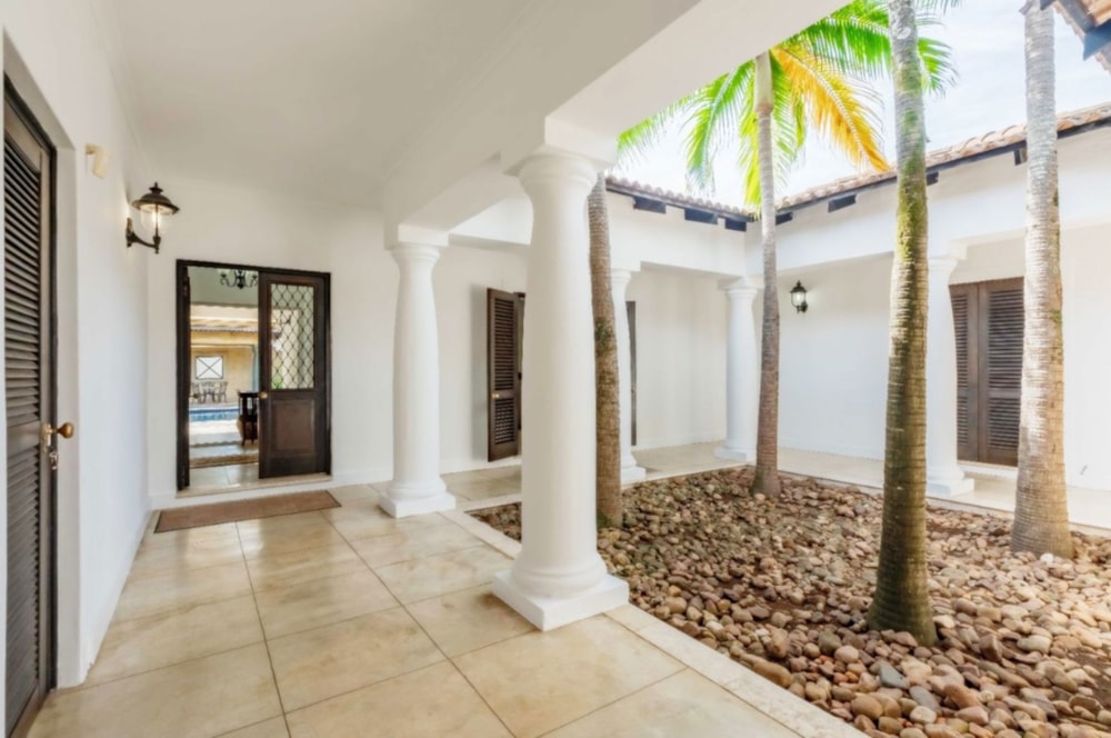House to rent in uMhlanga Rocks - 1ND1741900