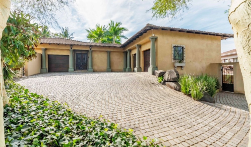 House to rent in uMhlanga Rocks - 1ND1741900