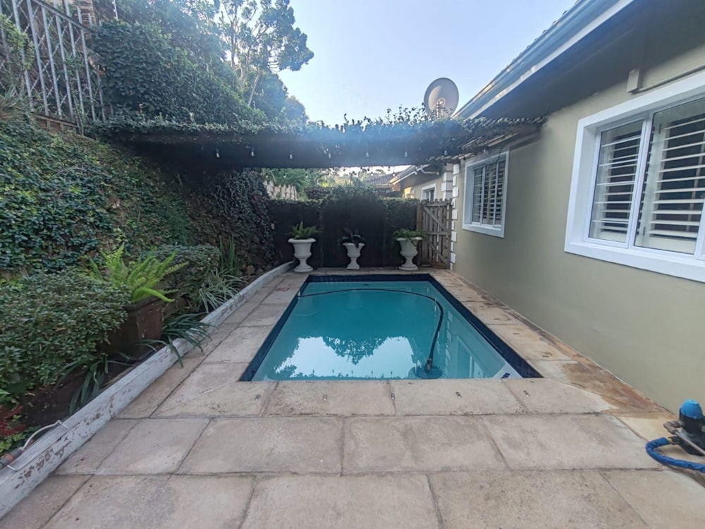 Townhouse for sale in Athlone, Durban North - 1ND1744238