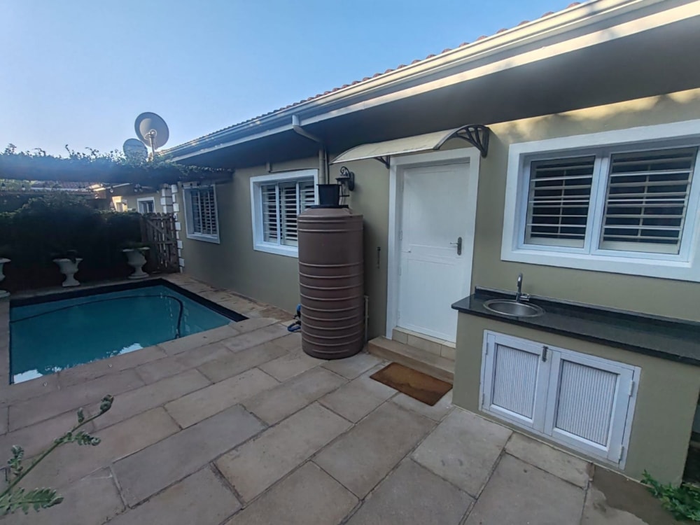 Townhouse for sale in Athlone, Durban North - 1ND1744238