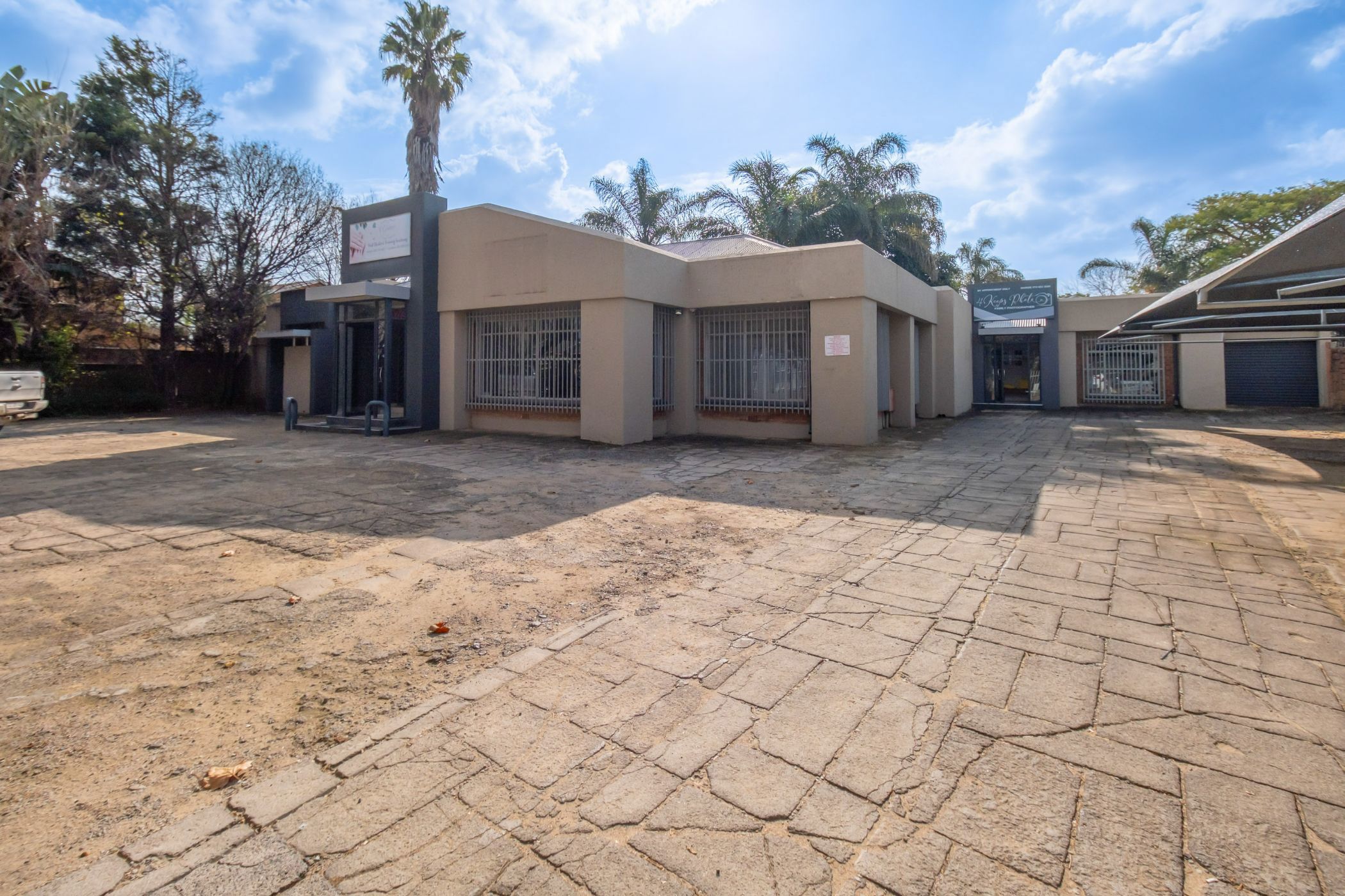 Commercial business for sale in Krugersdorp North - 1KR1744073