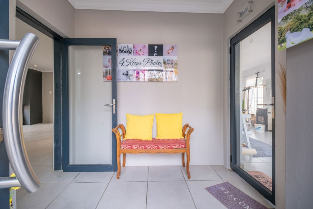 Commercial business for sale in Krugersdorp North - 1KR1744073 Commercial business for sale in Krugersdorp North - 1KR1744073