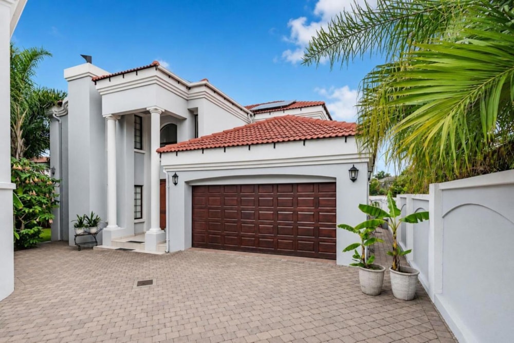 Security estate home for sale in Moreleta Park - PT1727898