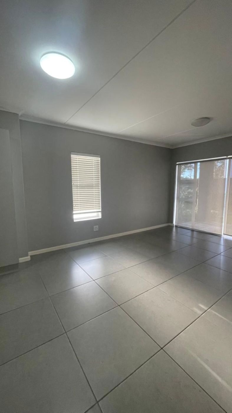 Apartment to rent in Burgundy Estate - 1PLA1744177