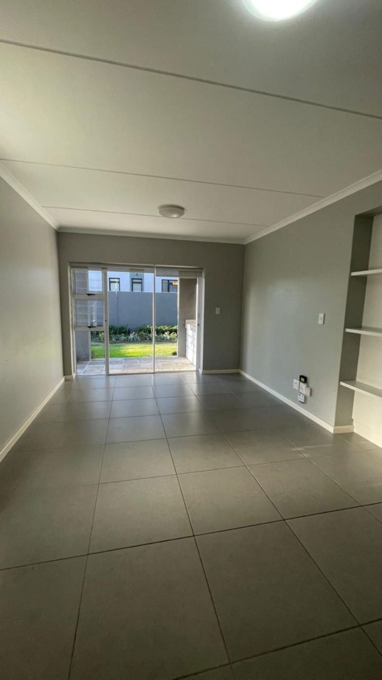 Apartment to rent in Burgundy Estate - 1PLA1744177