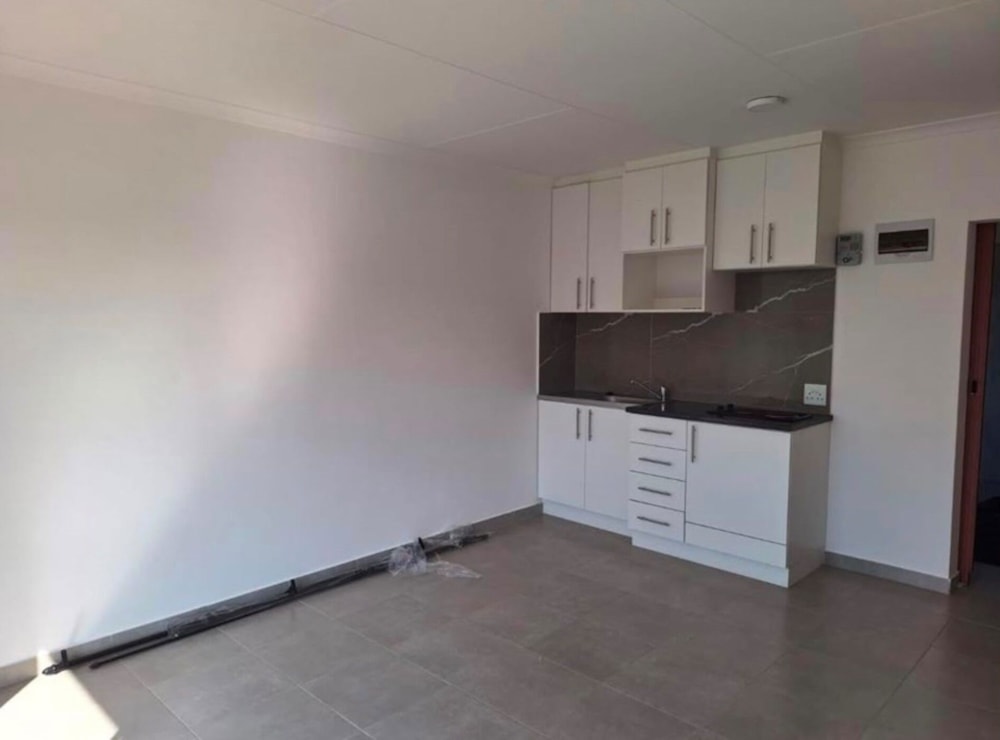 Apartment to rent in Athlone Park - 1WB1742818 Apartment to rent in Athlone Park - 1WB1742818