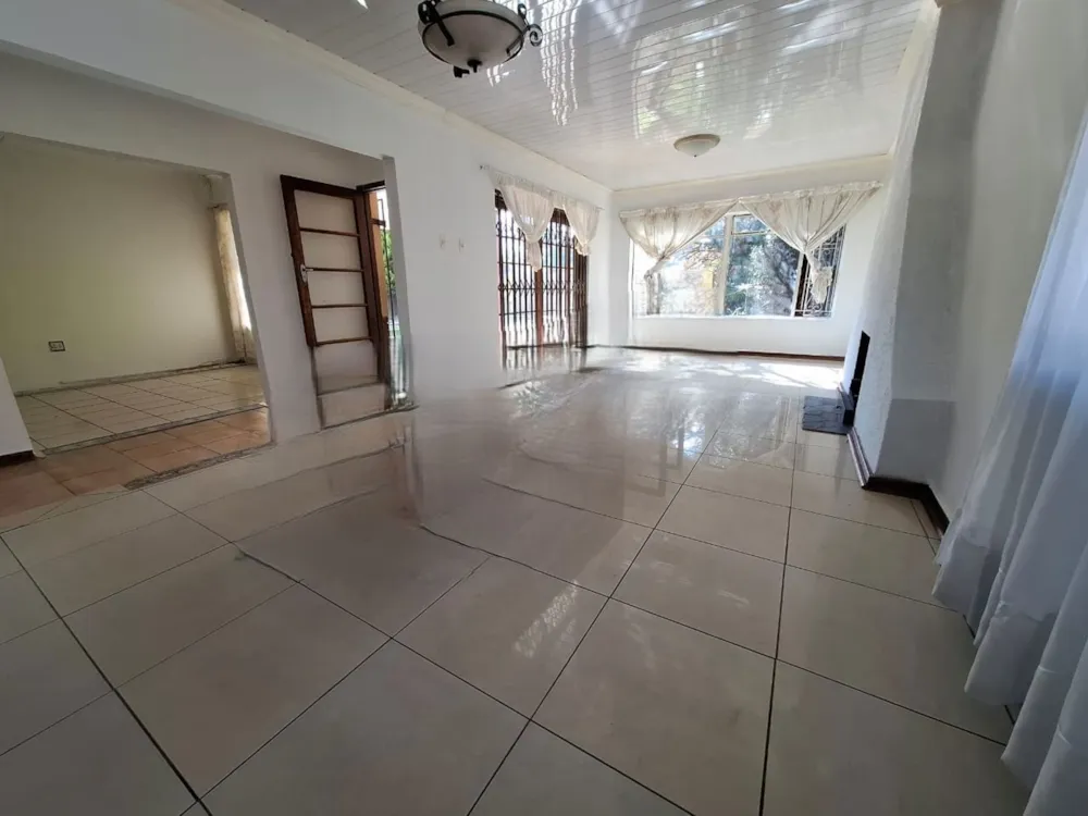 House let in Generaal de Wet - 1BX1743138 House let in Generaal de Wet - 1BX1743138