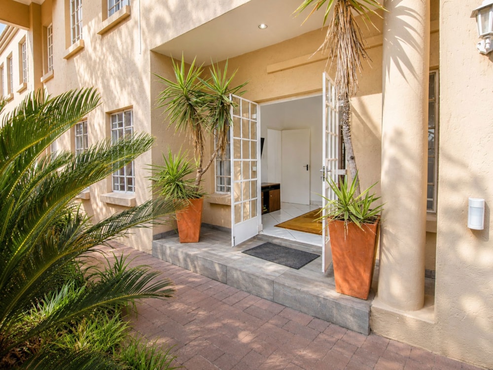 Security estate home to rent in Centurion Golf Estate - CNL1740789