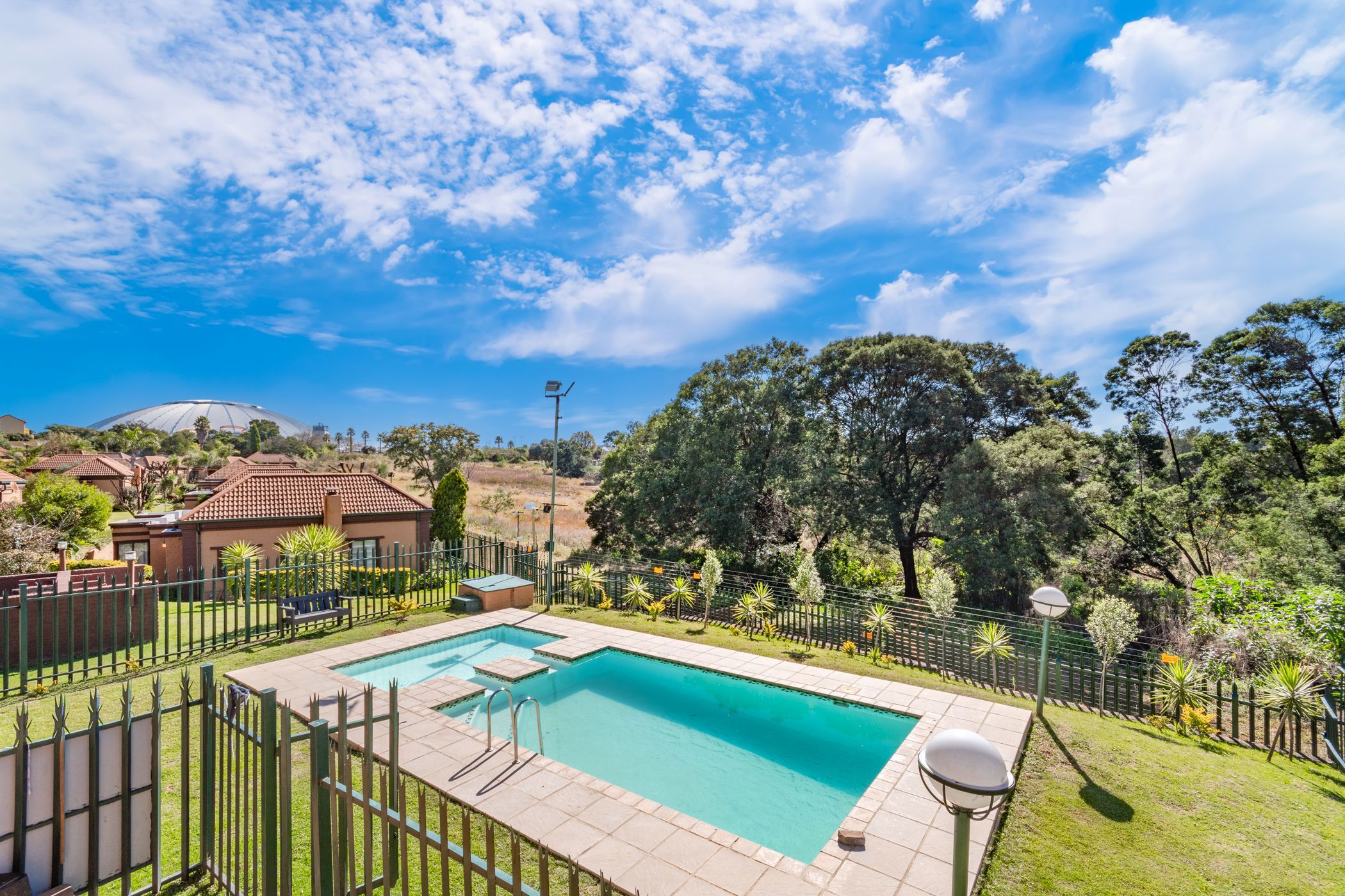 Apartment for sale in Sundowner - RAN1741907