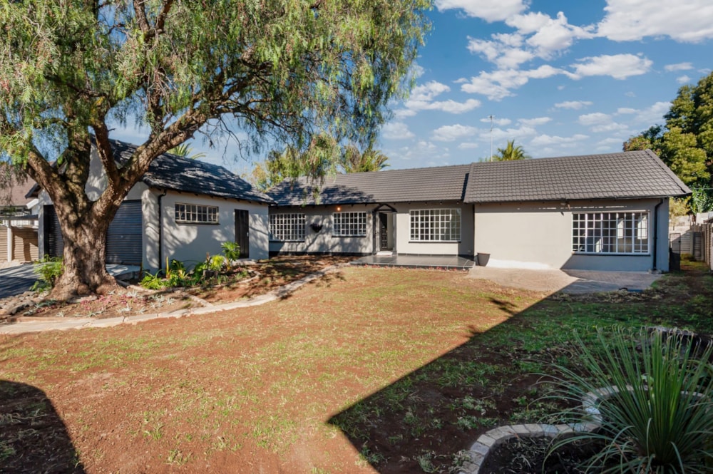 House for sale in Brackendowns - 1GV1738721