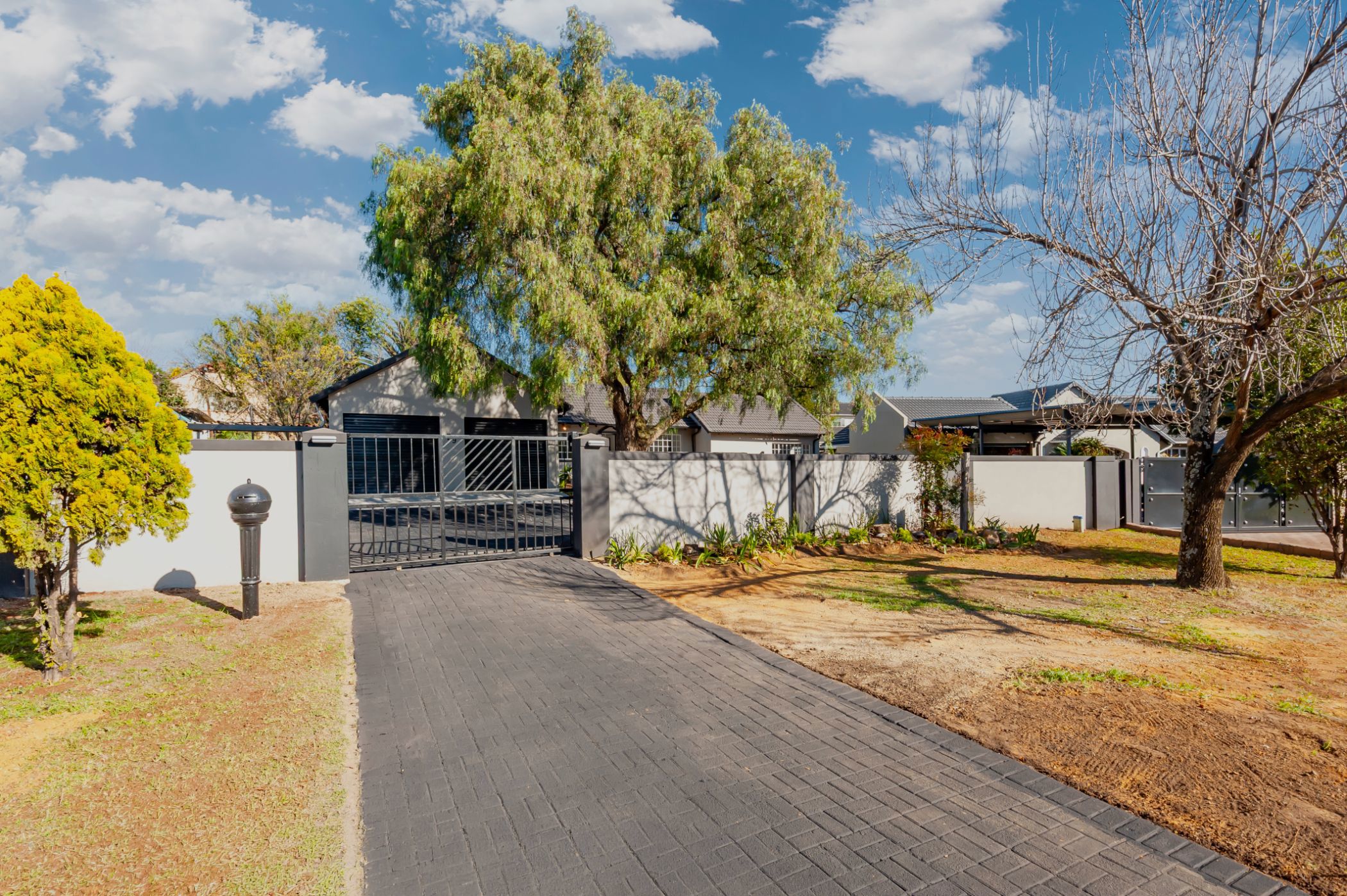 House for sale in Brackendowns - 1GV1738721