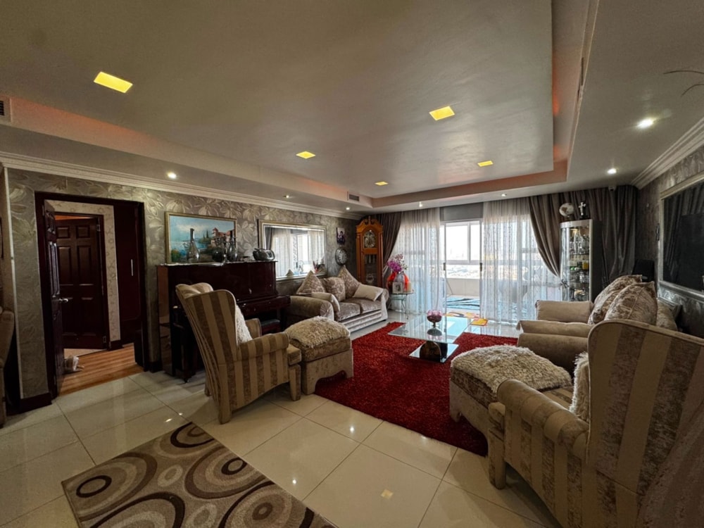 Apartment for sale in Glenwood, Durban - 1DBN1741790