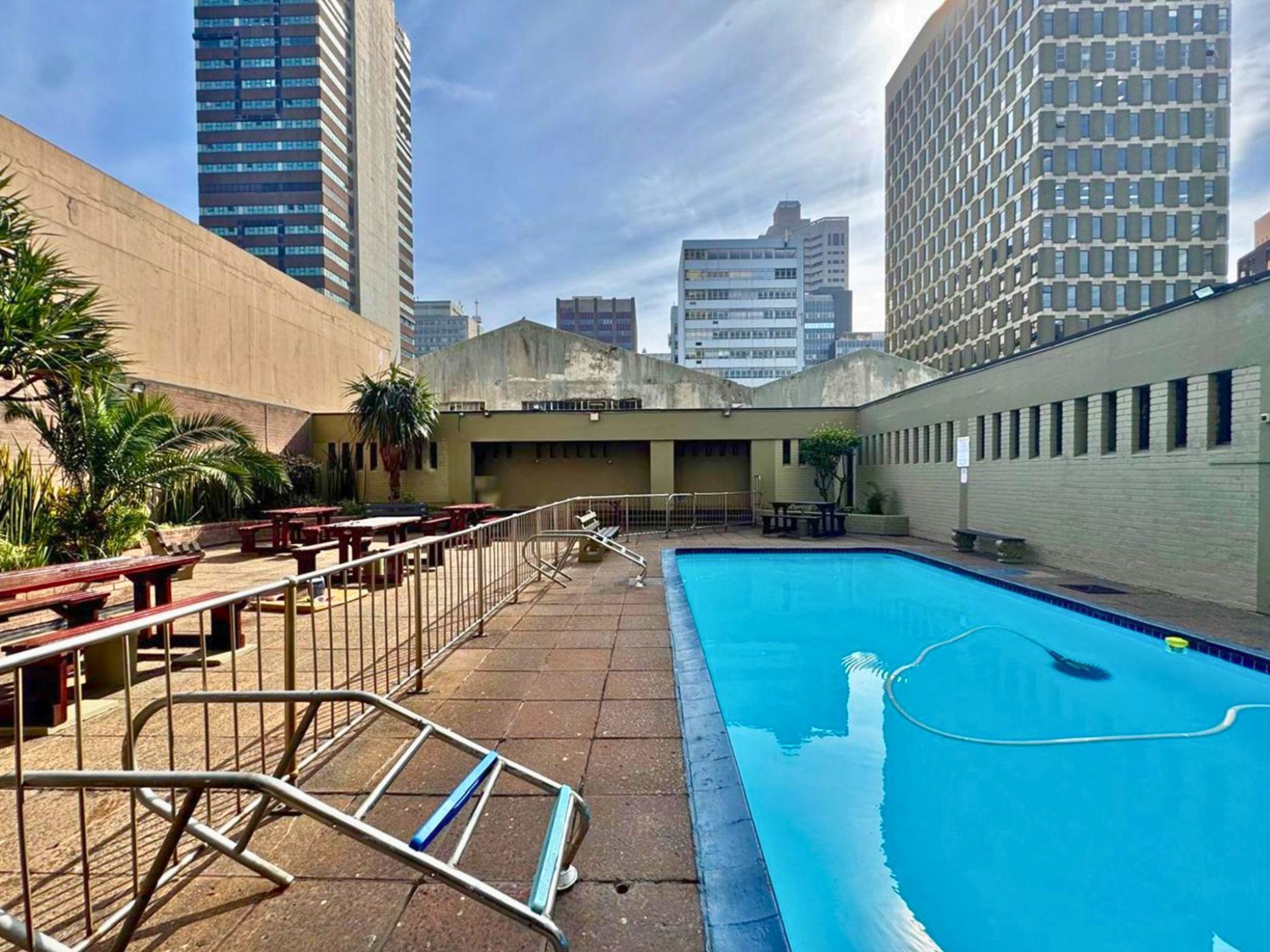 Apartment for sale in Durban Central - 1DBN1744485