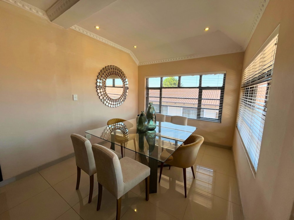 Apartment for sale in Musgrave - 1DA1741586 Apartment for sale in Musgrave - 1DA1741586