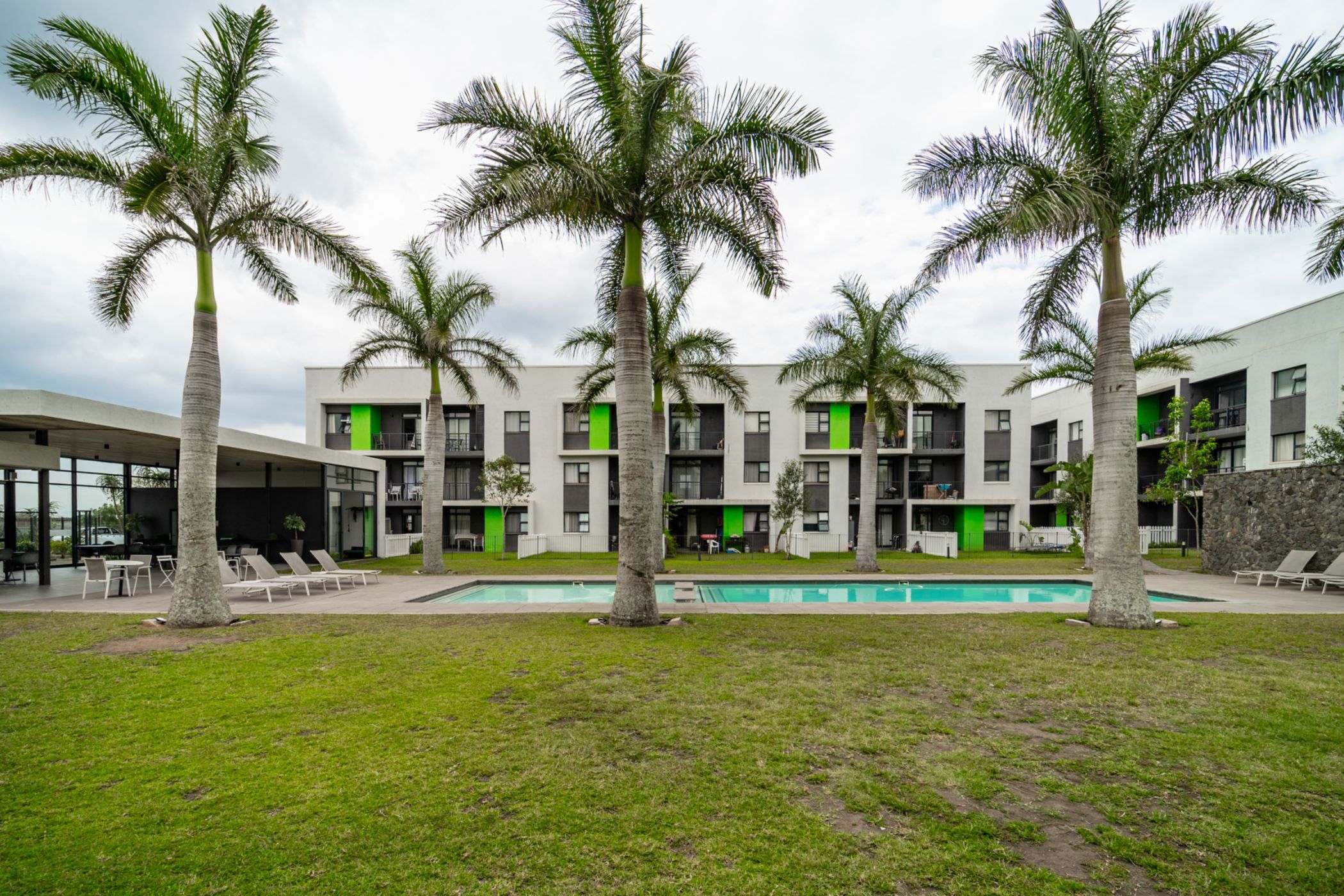 Apartment for sale in Ballito - 1BD1744217