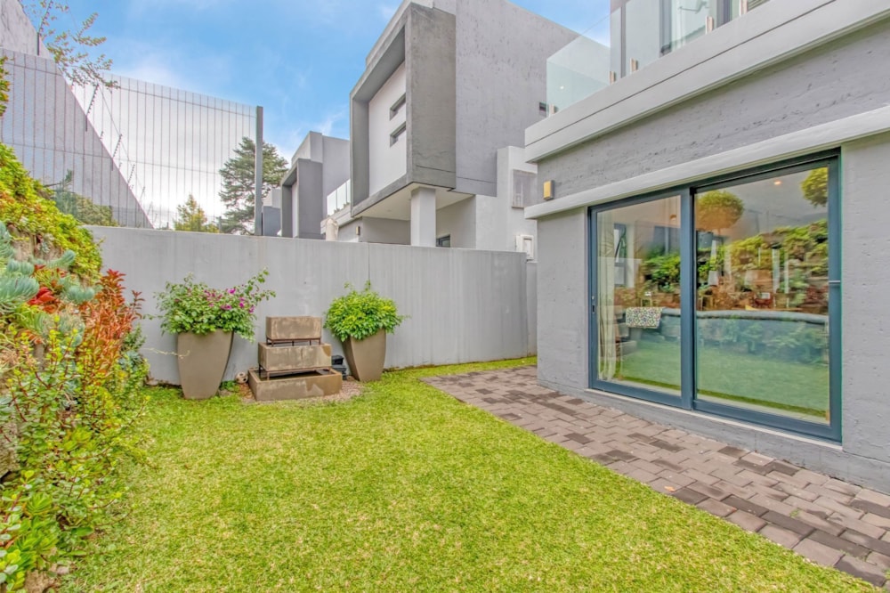 House to rent in Bryanston East - JBL1741983