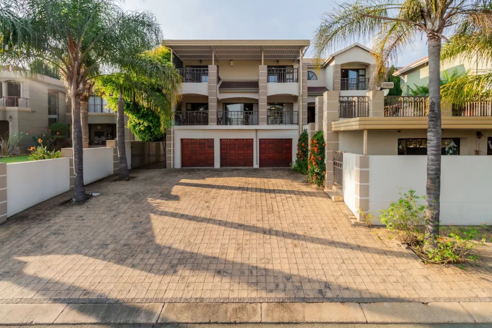 Security estate home for sale in Kosmos Ridge - 1HR1744523 Security estate home for sale in Kosmos Ridge - 1HR1744523