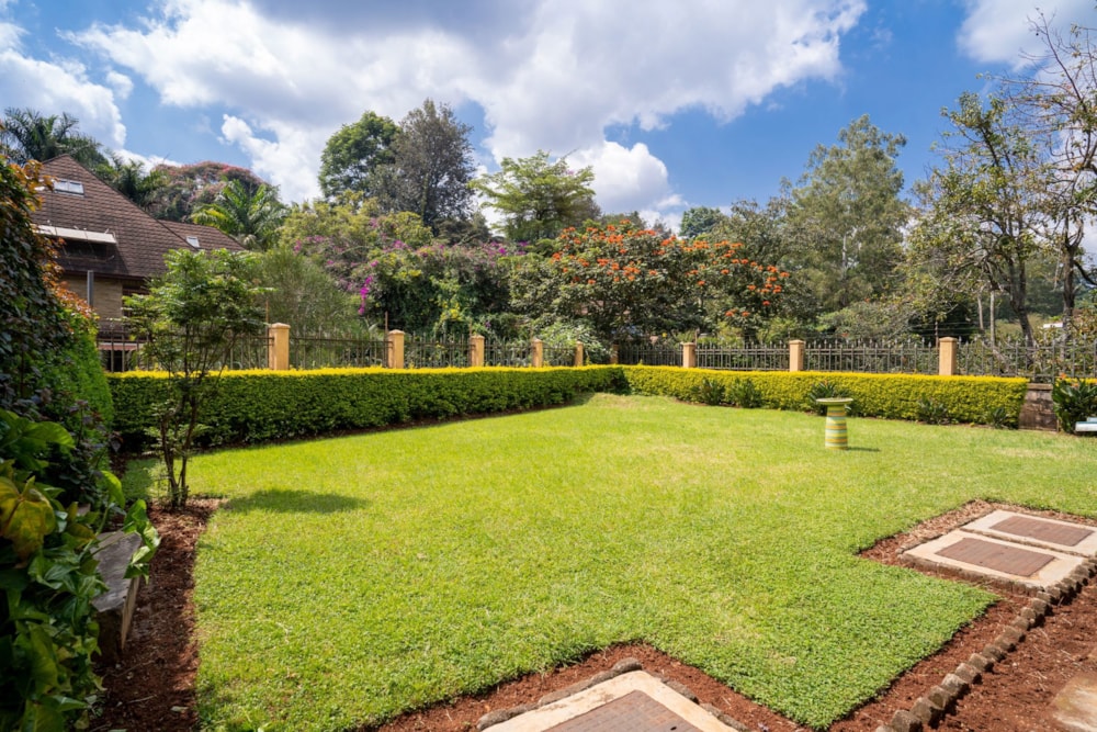 Townhouse for sale in Spring Valley, Kenya - 3KE1739471