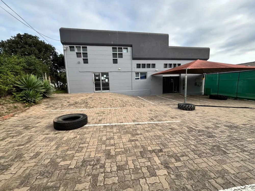 Commercial business to rent in East Bank - 1PF1741849