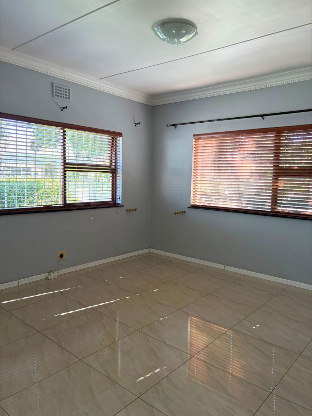 House to rent in Townsend Estate - 1AH1740836 House to rent in Townsend Estate - 1AH1740836