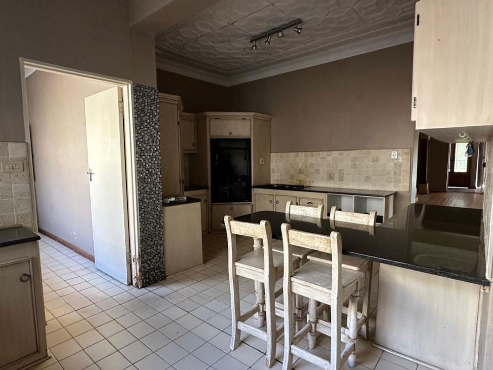 House to rent in Bains Vlei - 1BX1744261