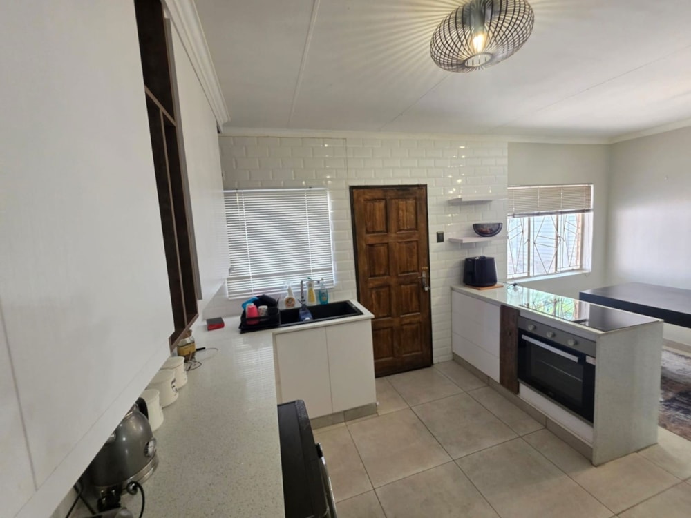 Townhouse for sale in New Park - 1KJ1742166