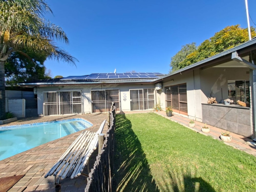 House for sale in Jan Cilliers Park - 1WM1744608 House for sale in Jan Cilliers Park - 1WM1744608