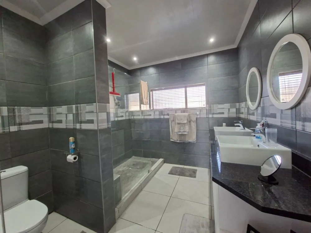 House for sale in Jan Cilliers Park - 1WM1744608 House for sale in Jan Cilliers Park - 1WM1744608