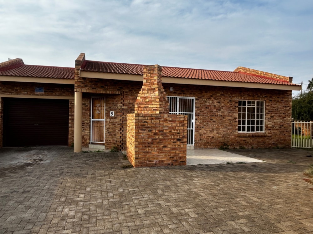 Townhouse to rent in Cassandra - 1KJ1743636 Townhouse to rent in Cassandra - 1KJ1743636