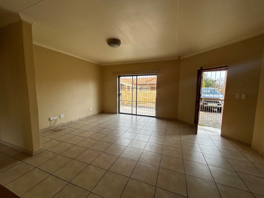 Townhouse to rent in Cassandra - 1KJ1743636 Townhouse to rent in Cassandra - 1KJ1743636